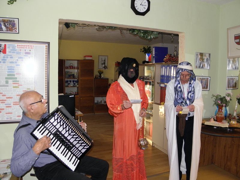 Do nového roku 2023 jsme vkročili ...