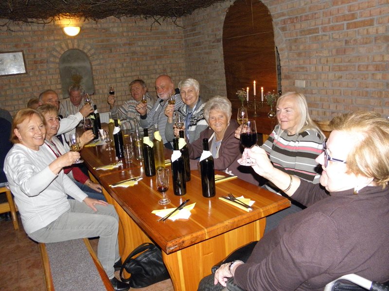 Zájezd do vinného sklípku 